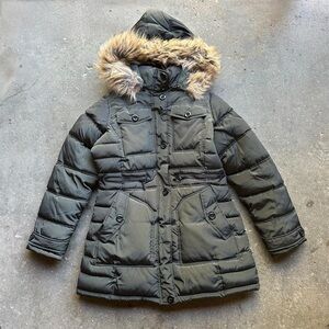 Rocawear Black Puffer Jacket with Faux Fur Trim
